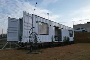 Chalé Container - Luxo Rústico - Bairro dos Ribeiro