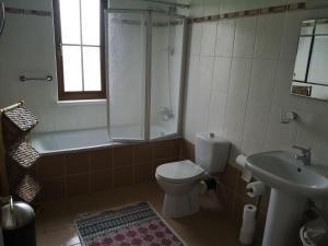 Lakeside House in Drumshanbo