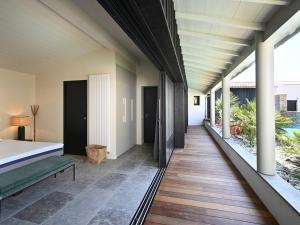 Maisons de vacances Maison spacieuse avec piscine et acces plage - FR-1-434-69 : photos des chambres