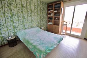 14454 Appartement 2 pièces à Mandelieu