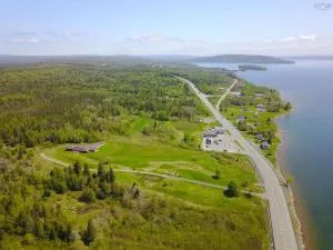 Baddeck Inn - Margaree