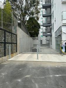 Belmonte403-Hermoso apartaestudio en avenida centenario