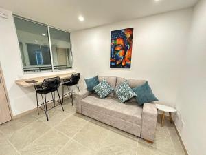 Belmonte403-Hermoso apartaestudio en avenida centenario