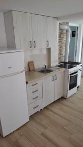 Apartmani Isabela sa vrtom