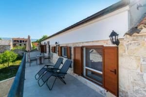 Holiday Home with jacuzzi - by TA Leut Agency 