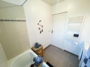 Appartements Appartement a 5 min de Disneyland Paris ideal pour familles et couples : photos des chambres
