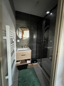 Appartements App T2 proche de la gare 503 : photos des chambres