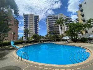 Apartamento en alquiler en la guaira con piscina - Caraballeda