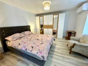 Holiday home in Jadranovo 51527