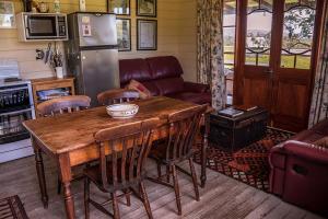 Gregans Retreat - Lisdillon - Waterfront