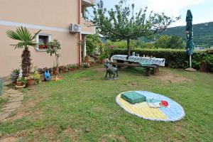 Apartments by the sea Bakar, Rijeka - 15553 