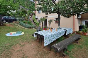 Apartments by the sea Bakar, Rijeka - 15553 