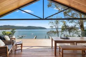 Island Style - By Betina King - Avalon