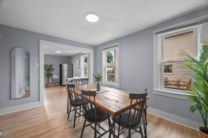 Slick&Spacious 2 Bdr Apt Natrona Hts