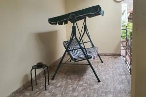 3-Bedroom house with pool near park 10min to beach