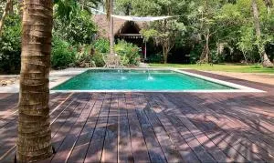 Casa Monos - Playa y piscina - Playa Mendiguaca