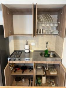 Apartaestudio moderno cerca al cable