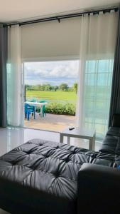 หลัง 2 เฌอเฌอ การ์เด้น เฮาส์ ที่พักคำชะโนด