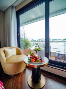 Du thuyến ngủ đêm 6 sao trên vịnh Hạ Long - Đẳng cấp sang trọng SEA