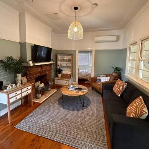 Fitzroy Olive Cottage