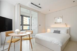 Le Collective Haeundae Paragraf