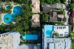 Modern Condo near the Beach - NV531