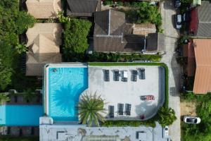 Modern Condo near the Beach - NV531