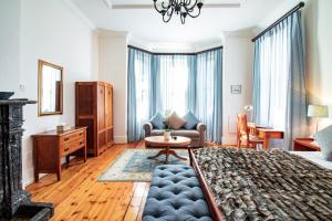 Carmichael House Boutique Hotel