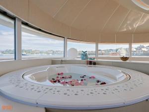Bateaux ANTHENEA Suite Hoteliere Flottante : photos des chambres