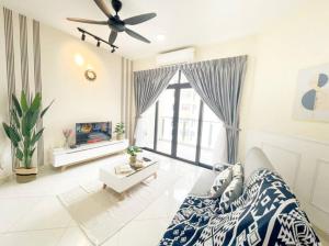 Cheras KL Premium 3B2B by Luvit Stay