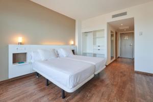 Double Sea View room in Alua Calas de Mallorca Resort