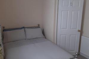 Well appointed terraced property