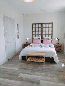 Appartements L'ecole buissonniere : photos des chambres