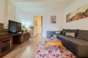 Cozy Place next to Park Güell