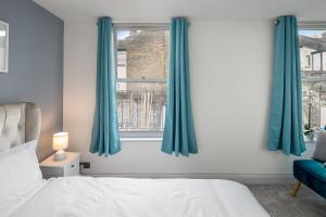 Modern 2-Bedroom Flat in Vibrant East London