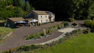 Maisons de vacances GITE DU BOIS DES HAUTS LES MILLE ETANGS : photos des chambres