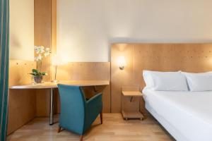 Standard Twin Room room in NH Leganes