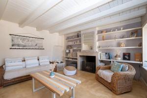 Villas Charmante maison dans venelle fleurie : photos des chambres
