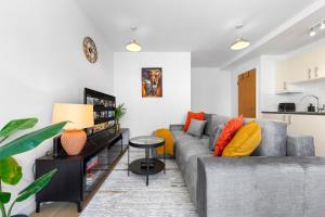 Canary Wharf Apartment