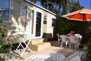 Campings Camping Parc Valrose : photos des chambres