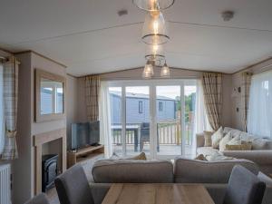 Pinewoods Beach Luxe no.4 – dog friendly