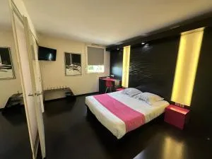 波尔多东卡迪尼亚酒店 - 圣艾米隆