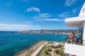 Deluxe Double Room Sea View room in Alua Hawaii Ibiza