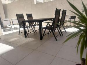 Maisonette with backyard