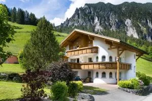 Haus Alvier by A-Appartments - Gallaverda