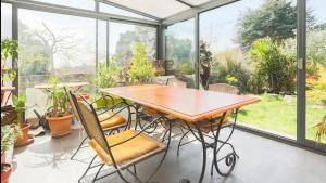 B&B / Chambres d'hotes Chambre de charme sur le GR 34 et la velo route maritime : photos des chambres