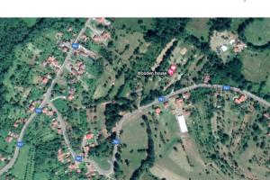 Cabană în mijlocul naturii