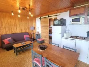 Appartement au RDC d'un Chalet - Proche Ski/Randonnées - Terrasse Sud - 4 pers - FR-1-393-150 - Saint-Julien-en-Champsaur