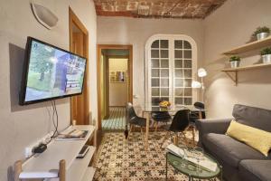 BeBarceloner Sants Apartments- 3 bedroom
