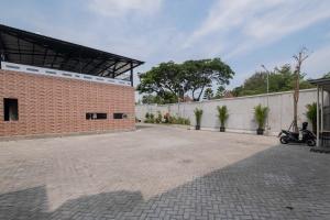 Sans WM Hotel Blitar